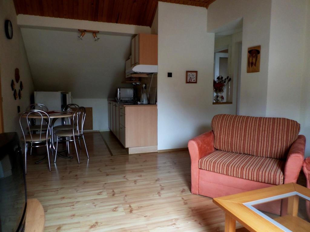 Bešeňová Apartmany Anna חדר תמונה