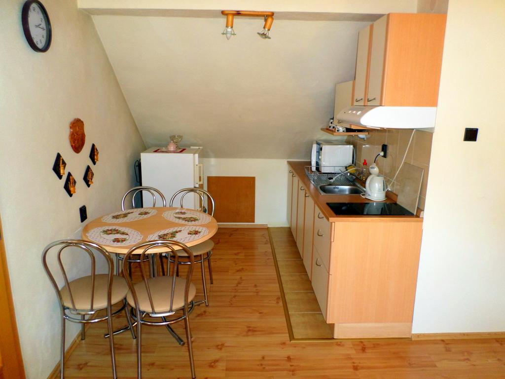 Bešeňová Apartmany Anna חדר תמונה