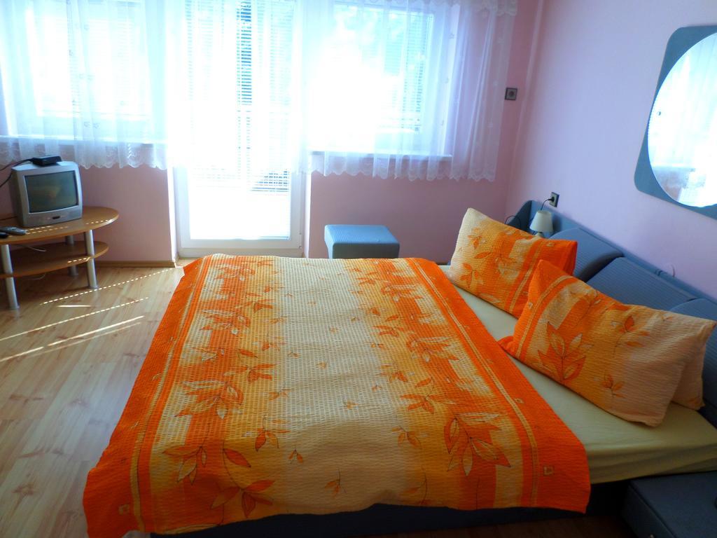 Bešeňová Apartmany Anna חדר תמונה