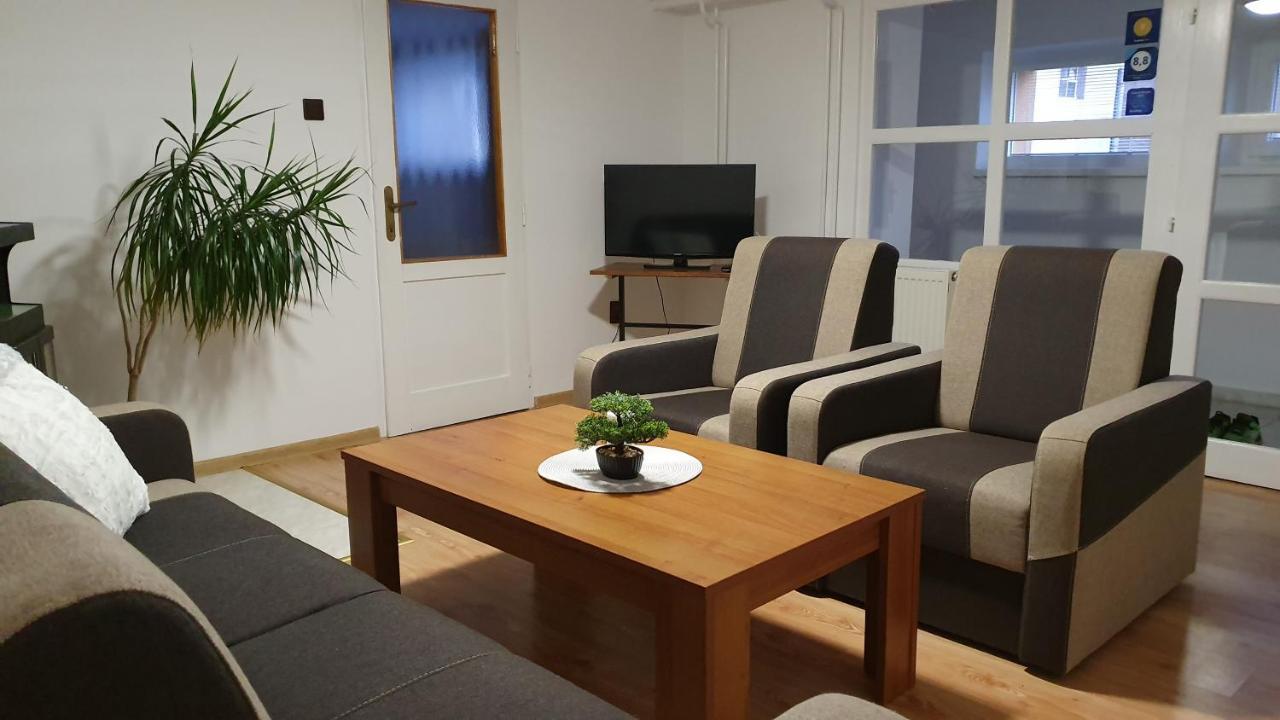 Bešeňová Apartmany Anna מראה חיצוני תמונה
